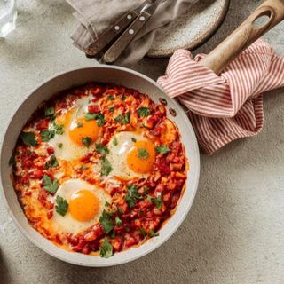 Шакшука с гренками