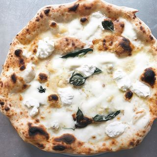 Pizza 4 Formaggi (33 Cm.)