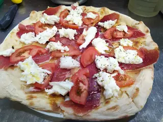 Focaccia De Búfala