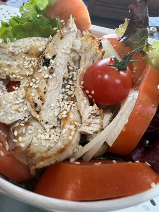 Salada de Frango Grelhado