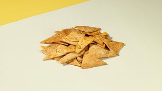 Tortilla chips - 112 Kcal