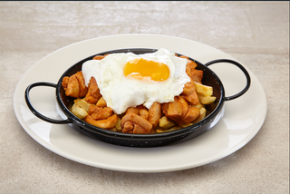 Zorza De Pollo Con Patatas Y Huevo