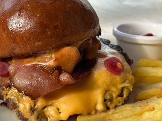 Чізбургер (460g)