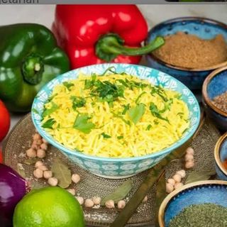 Orez basmati cu sofran tras in unt