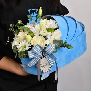 Plavi bebeći aranžman za dečaka