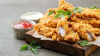 PIEPT DE PUI HOT & CRISPY 3F 5buc.