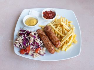 Roštilj kobasice sa sirom