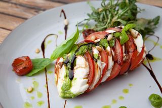 Салат "Капрезе" (280 гр.)