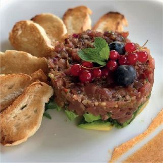 Tartare Di Salmone