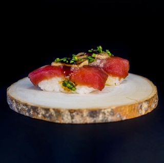 NIGIRI DE ATÚN CON FOIE /2 UDS