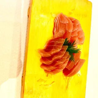 66 Sashimi maguro