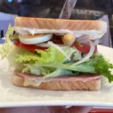 20. Sándwich nº 20  ( vegetal con jamón y queso)