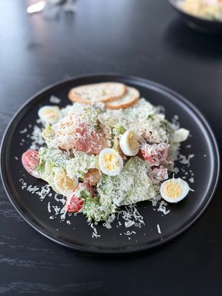 Салат Цезар з куркою