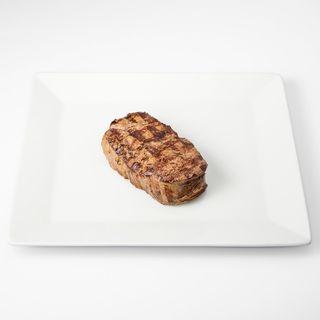 Biftek u umaku od vrganja i njoki