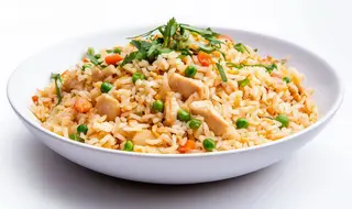 24.Arroz Frito Con Pollo
