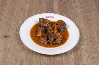 Rabo De Buey Al Tinto