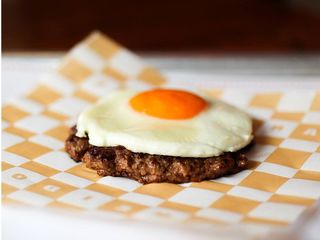 Біфштекс по-американськи