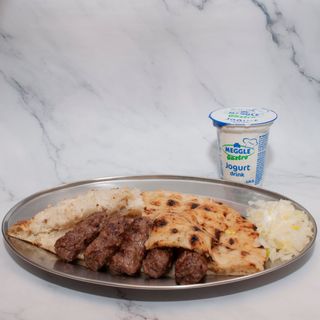 Ćevapi velika porcija + jogurt