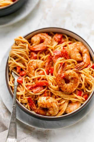PASTA WITH SHRIMPS