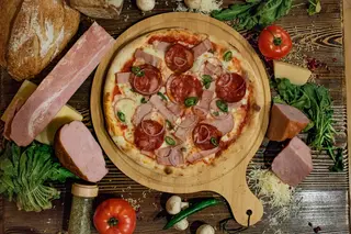 Assorted pizza M