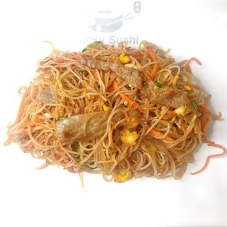 53. Spaghetti di riso con verdure e manzo