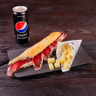 Menú Bocadillo Pata Negra