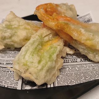 Fiori di zucca in pastella