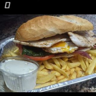 Baguette Serrano De Pollo