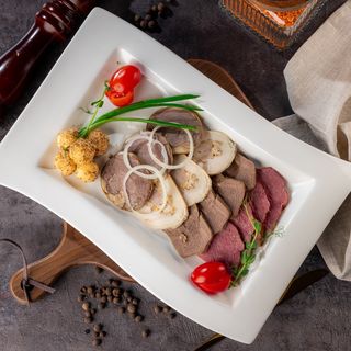 Мясное ассорти
