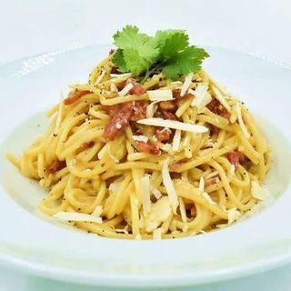 Spaghetti A La Carbonara