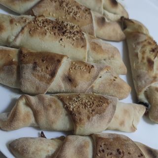 Kiflice sa šunkom i sirom