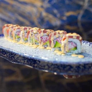 Uramaki T.N.T (8 unidades)