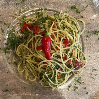 Spaghetto aglio, olio Evo e peperoncino