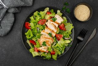 Insalata di pollo