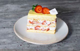 ტორტი არაჟნის კრემით