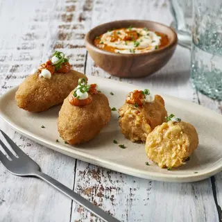 CROQUETAS BACALAO CORAZON AJOARRIERO (8 Unidades)
