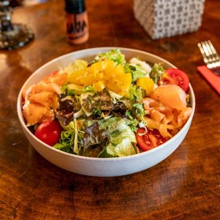 Argentine salad with smoked salmon (300г)