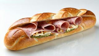 Panino con mortadella al pistacchio