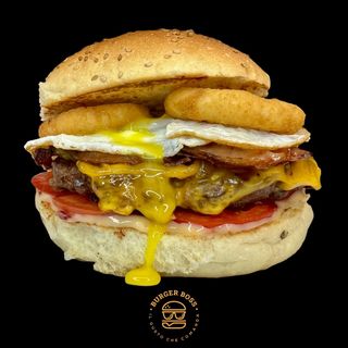 Hamburger di cavallo Rafael Caro Quintero con patatine e salsa a scelta