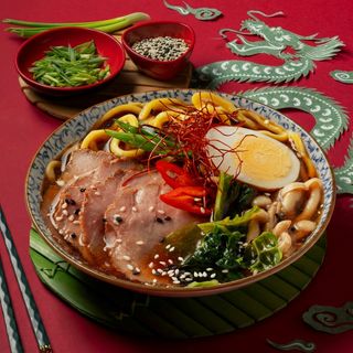 Рамен з телятиною