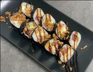 Futomaki de atún (10 Pzs.)