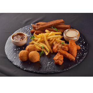 Комбо со стрипсами (950 гр.)