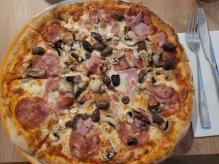 Pizza Quattro Stagioni  Ø 32cm