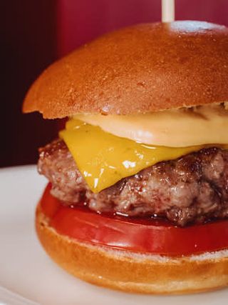 Burger De Carne Madurada En Raza
