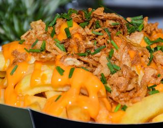 Patatine con cheddar