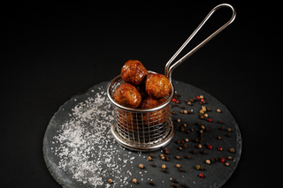 1 Chifteluță de Vită