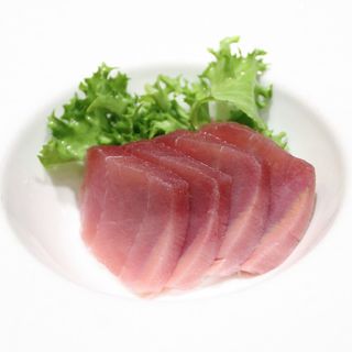 138. MAGURO SASHIMI