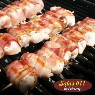 Pileći ražnjić rolovan sa slaninom 1kg