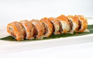 127 - Uramaki salmon tobiko