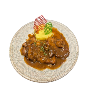 Свински карета с манатарки и домашно картофено пюре (400г)